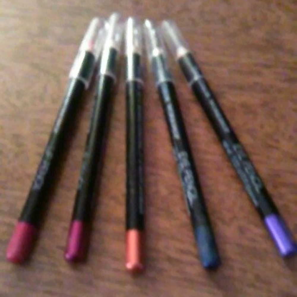 The Colorshop Lip & Eye Liners